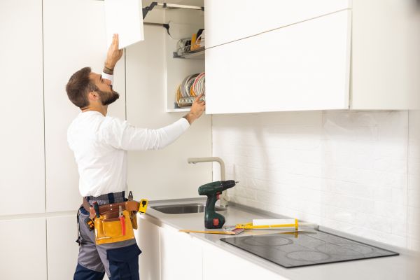 Cabinet Service in Evans